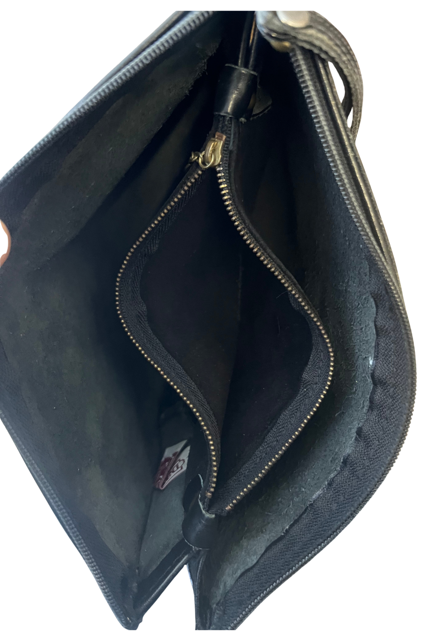 Vintage 1970s Black Leather Wristlet