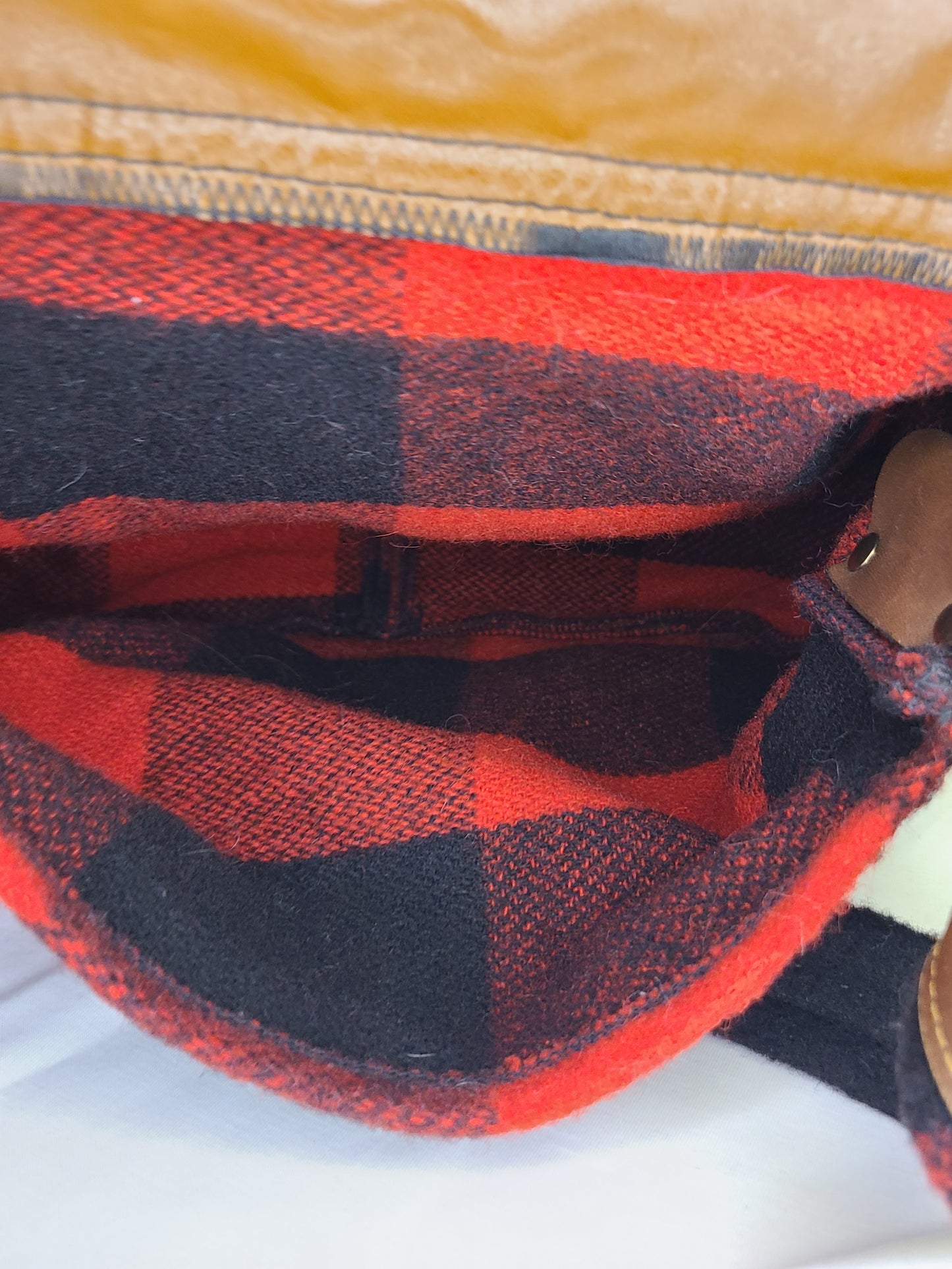 Vintage Buffalo Plaid Messenger Shoulder Bag