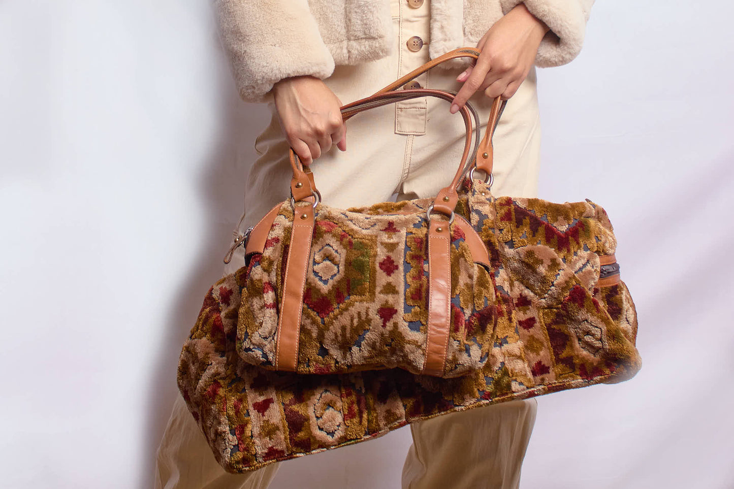 Vintage 1970s Carpet Bag Top Handle