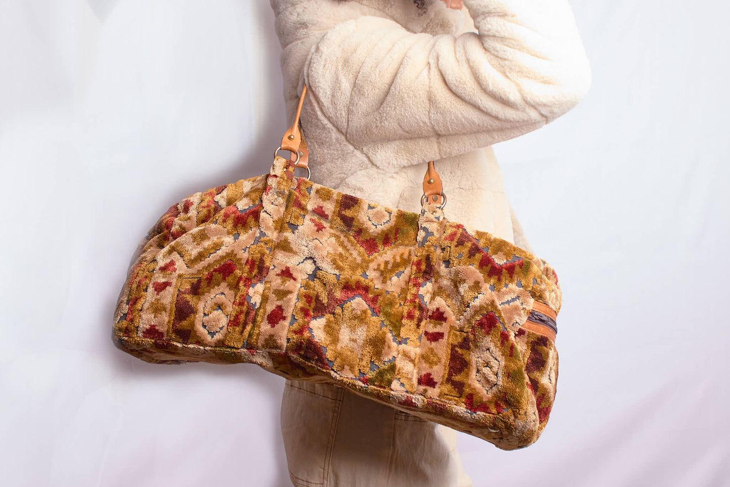 Vintage 1970s Carpet Bag - Overnight Bag
