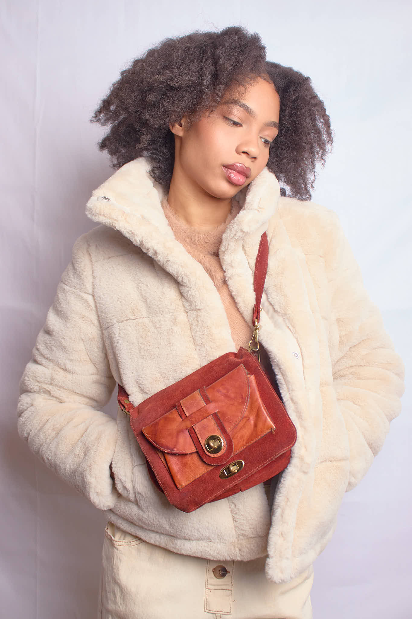Vintage 1970s Burnt Orange Suede Shoulder Bag