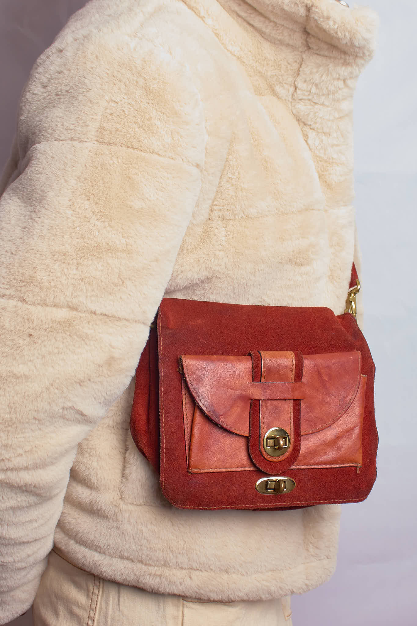 Vintage 1970s Burnt Orange Suede Shoulder Bag