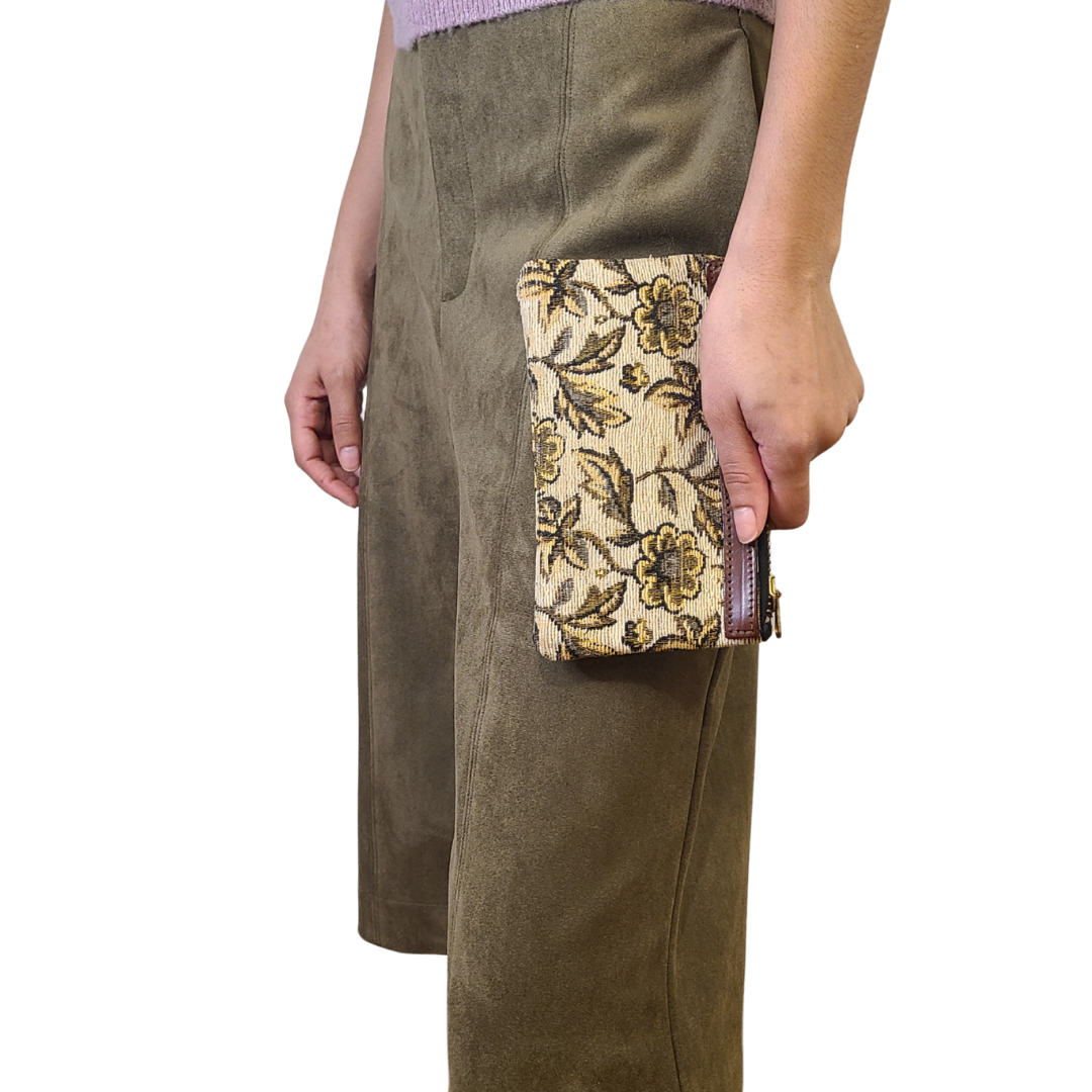 Vintage 1960s Floral Woven Jacquard Clutch