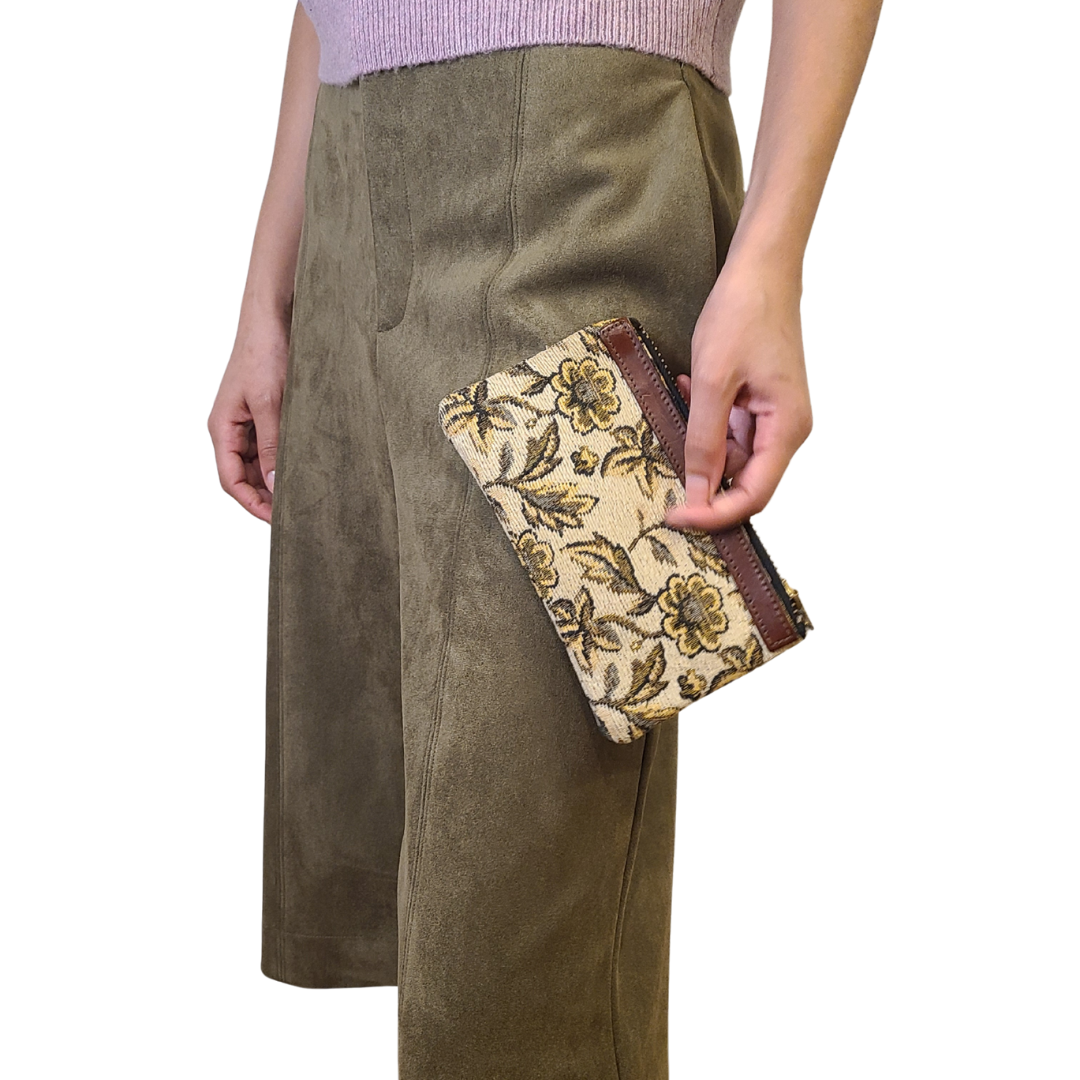 Vintage 1960s Floral Woven Jacquard Clutch