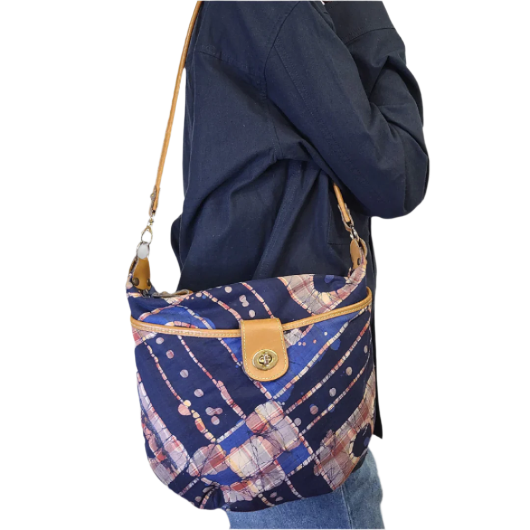 Vintage 1960s Batik Madras Plaid Shoulder Bag