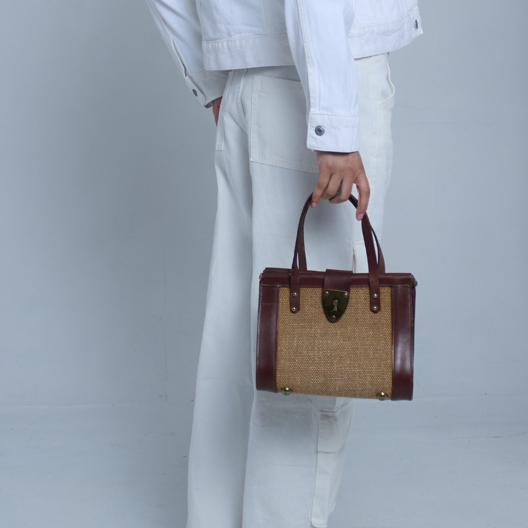 Vintage 1960s Straw Bag with Top Handles