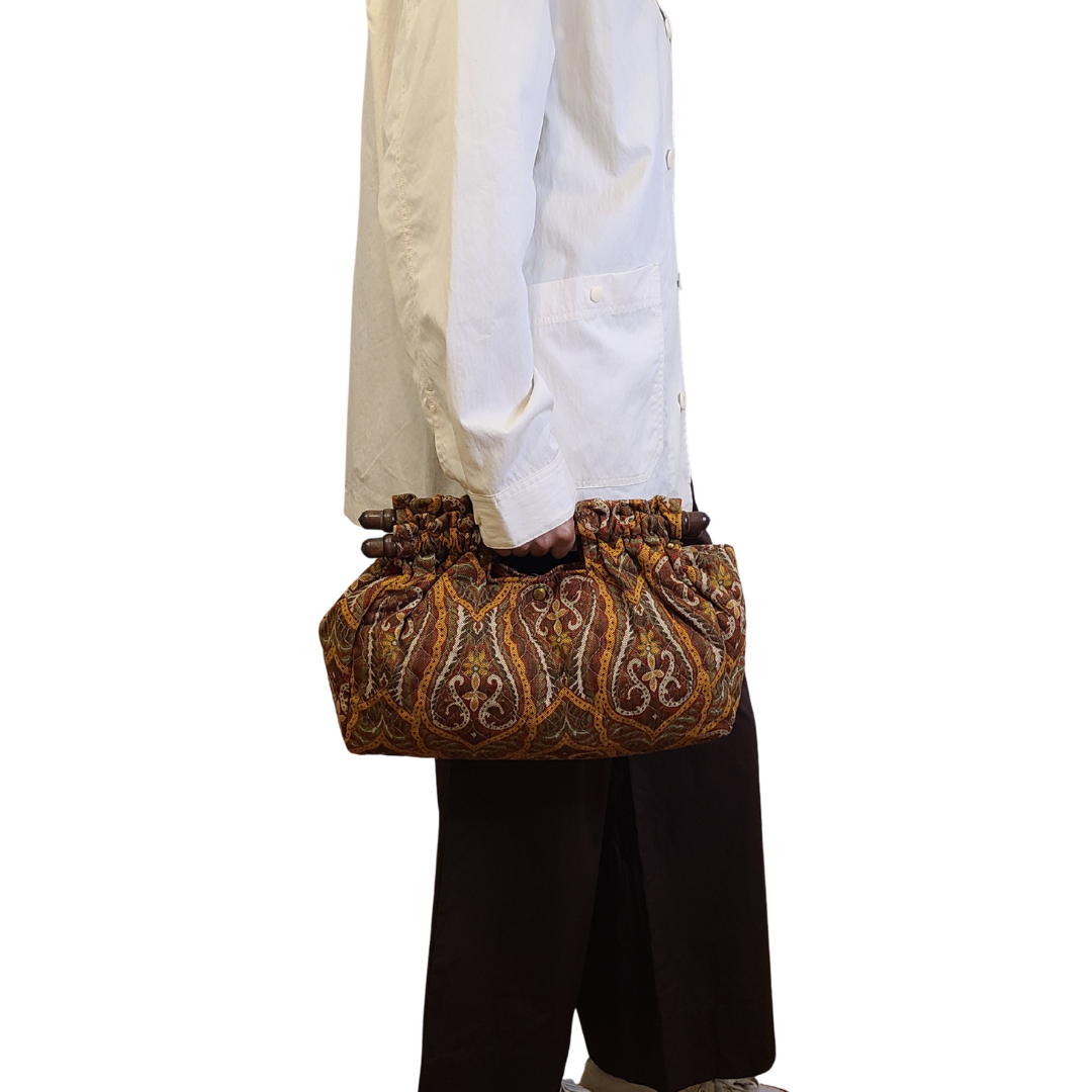 Vintage 1960s Quilted Printed Cotton Canvas Wooden Handle Bag