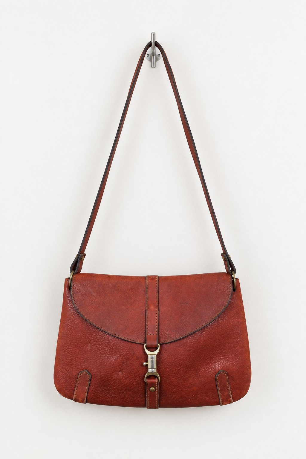 Vintage 1970s Oxblood Leather Clasp Shoulder Bag