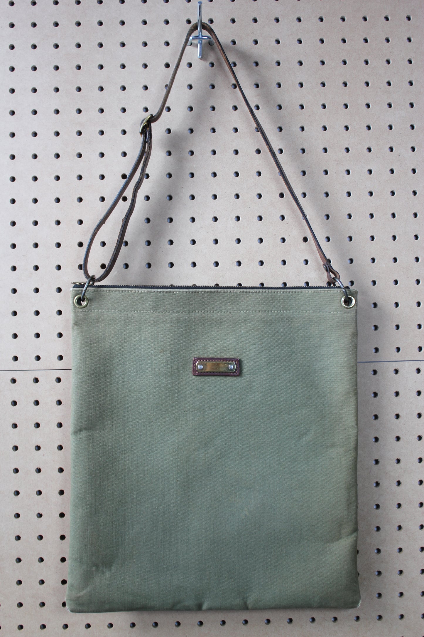 Vintage 1960s Olive Canvas Shoulder Bag