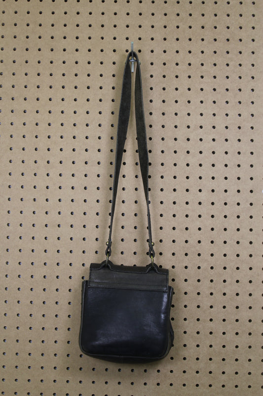 Vintage 1960s Black Leather Turn-Lock Shoulder Bag