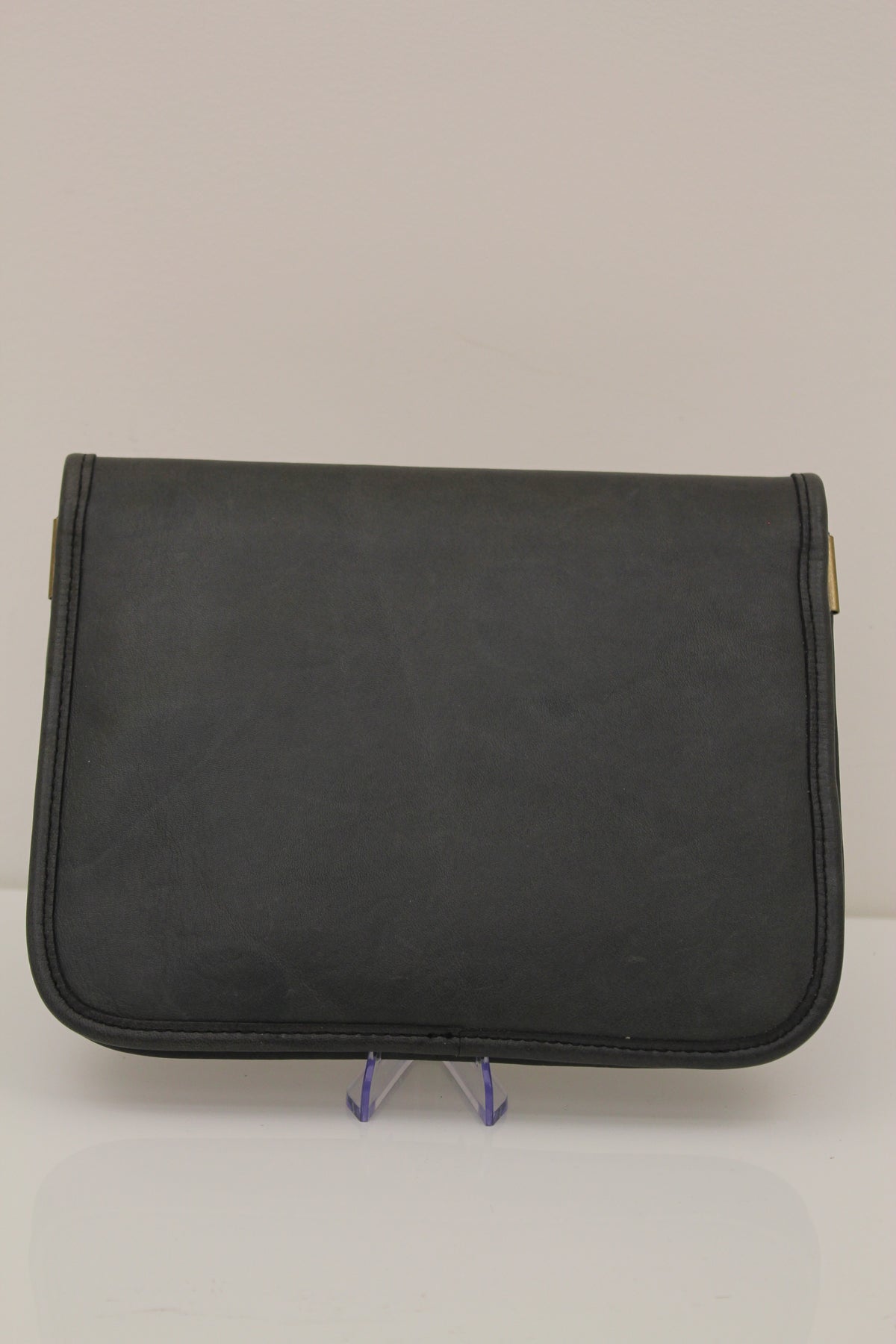 Vintage 1980s UP.CRAFTED Leather Clutch