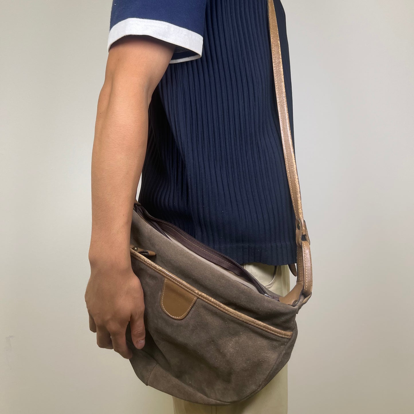 Vintage 1970s Triple-Zip Suede Shoulder Bag