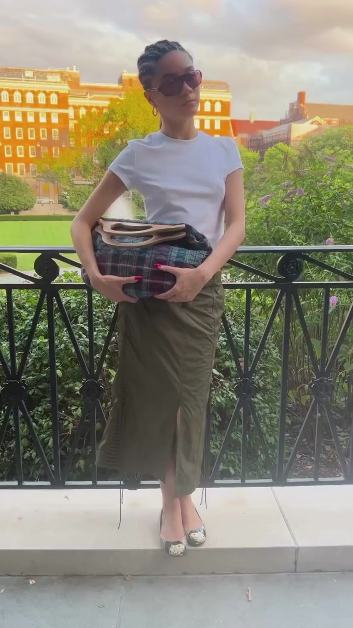 Load video: 