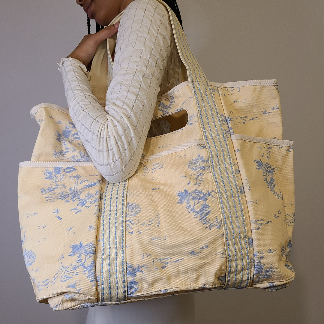 Toile Canvas Tote - Light Blue