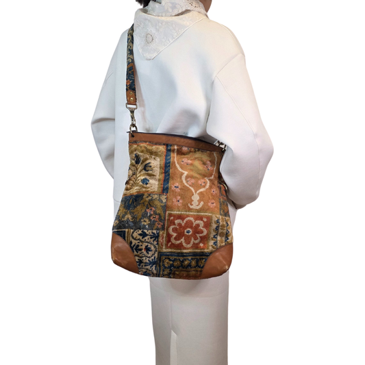 Vintage 1960s Velvet Tapestry Carpet Bag