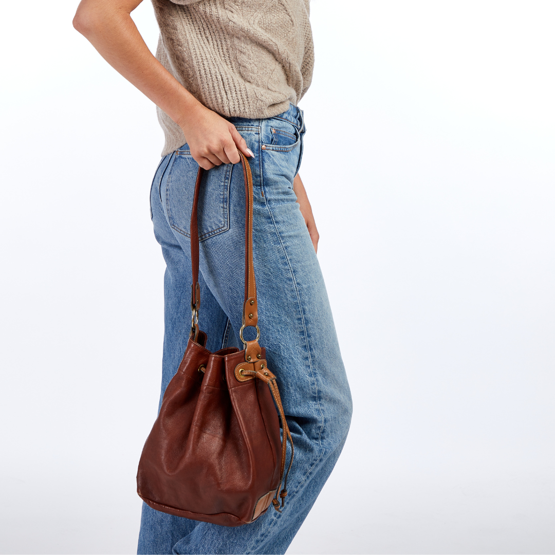 Vintage 1970s Brown Leather Bucket Bag