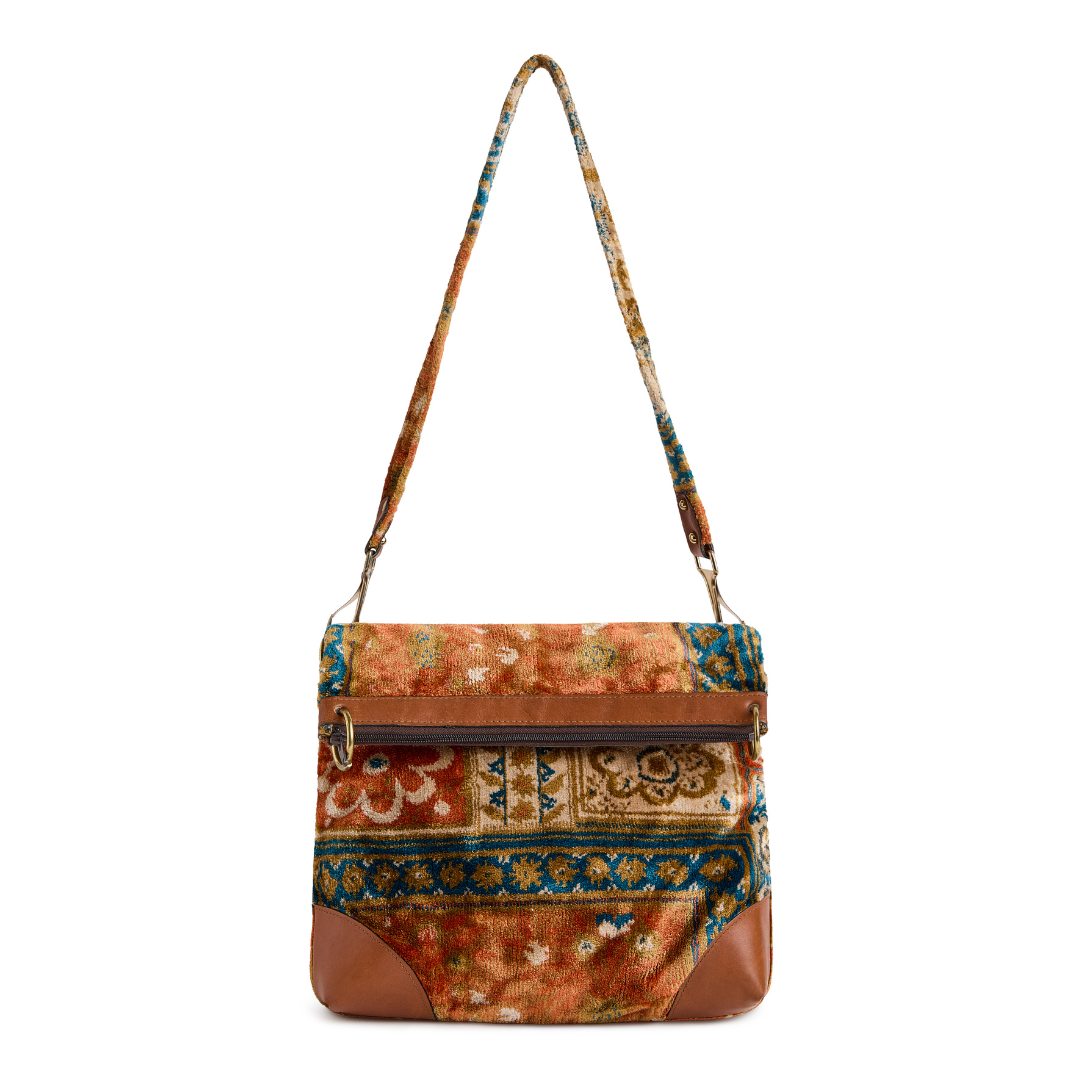 Vintage 1960s Velvet Tapestry Carpet Bag